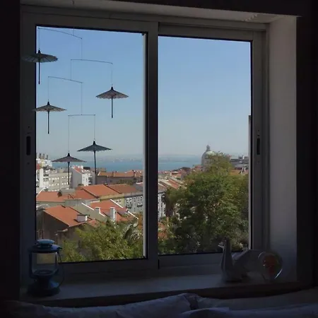 My Place In W/ Private Parking * Lissabon