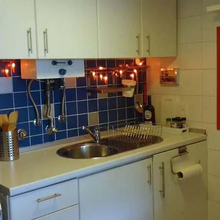My Place In W/ Private Parking Apartment *